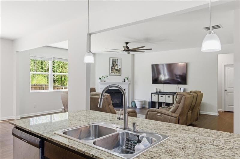 5 bedroom, 3 bathroom, 3,268 sq ft single family residence for rent at 296 Maple Brook Drive, Dawsonville, GA 30534 for $2,650 a month — photo 10