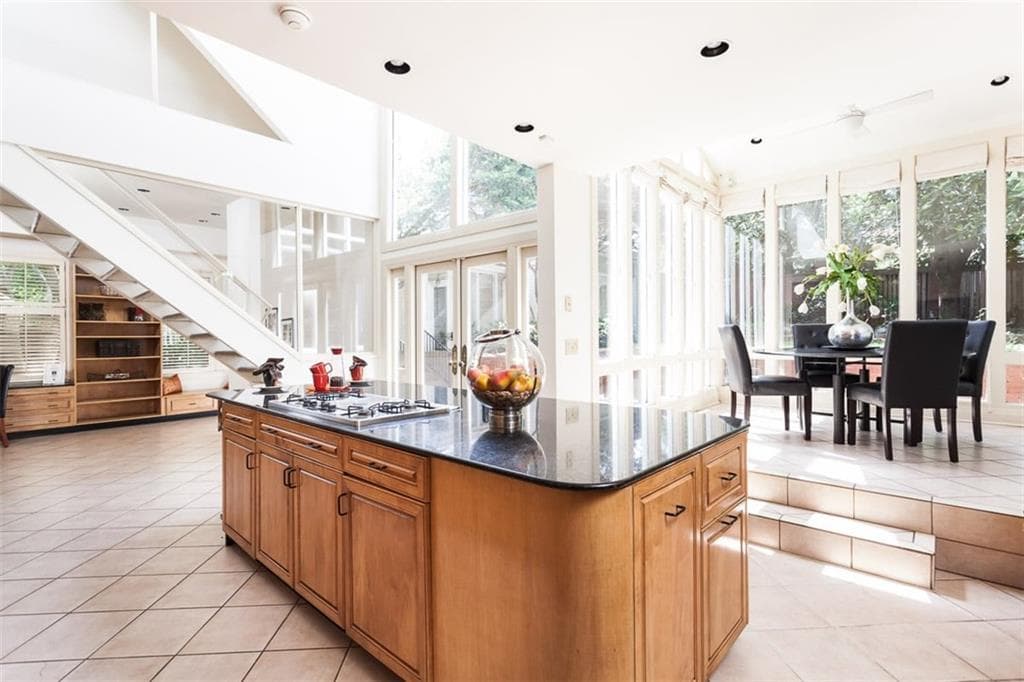 5 bedroom, 5 bathroom, 6,677 sq ft single family residence for rent at 133 17th Street, Atlanta, GA 30309 for $6,500 a month — photo 7