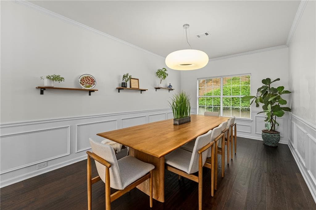 5 bedroom, 3 bathroom, 3,217 sq ft single family residence for sale at 137 Farm Valley Drive, Canton, GA 30115 — photo 8
