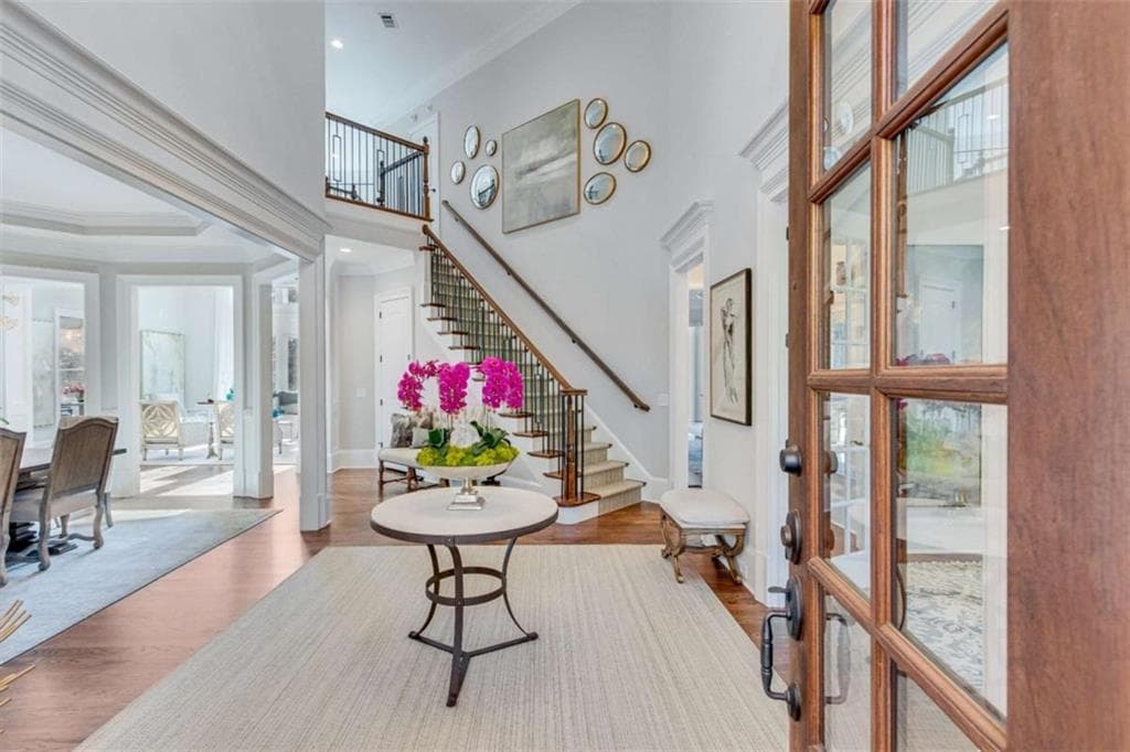 5 bedroom, 9 bathroom, 9,095 sq ft single family residence for sale at 6226 Random Winds Bluff, Gainesville, GA 30506 — photo 7