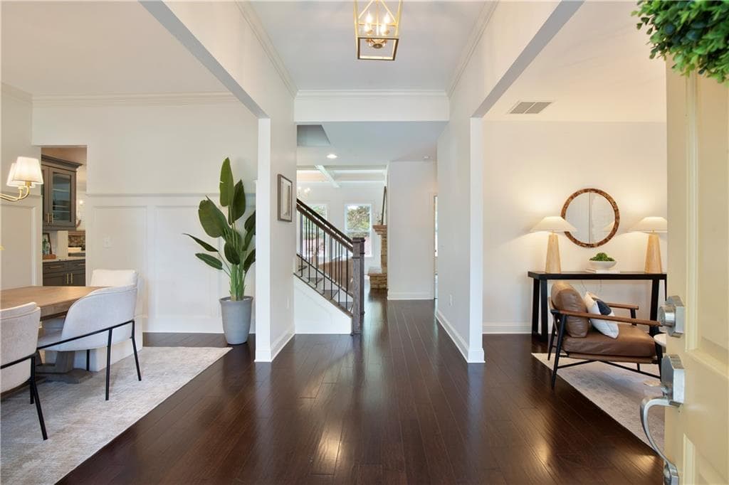 5 bedroom, 4 bathroom, 4,254 sq ft single family residence for sale at 4115 Williams Point Drive, Cumming, GA 30028 — photo 5