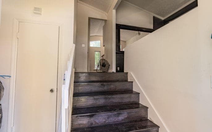3 bedroom, 3 bathroom, 1,956 sq ft single family residence for sale at 185 Windhaven Trail, South Fulton, GA 30331 — photo 3