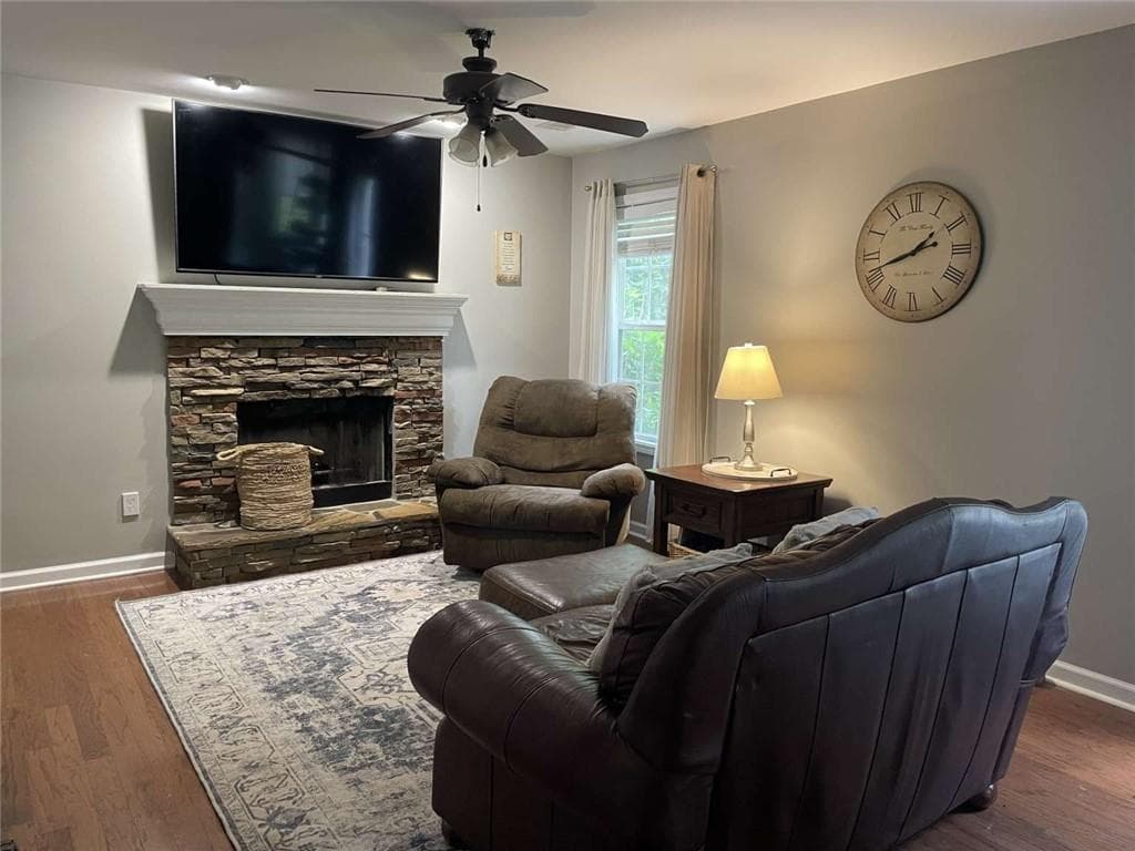 4 bedroom, 3 bathroom, 1,691 sq ft single family residence for sale at 124 Finch Way, Jefferson, GA 30549 — photo 7