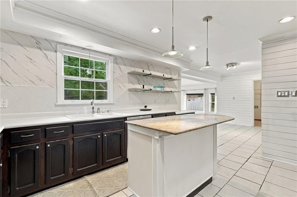 5 bedroom, 3 bathroom, 4,435 sq ft single family residence for rent at 5291 Manhasset Cove, Dunwoody, GA 30338 for $4,100 a month — photo 9