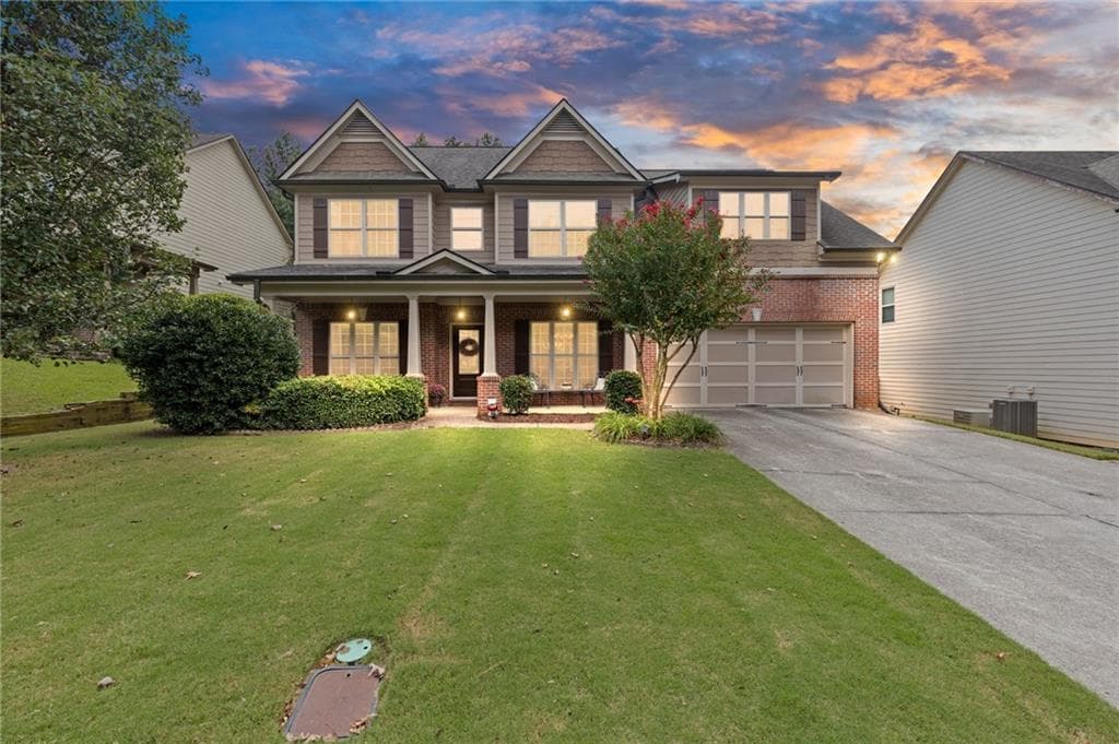 5 bedroom, 3 bathroom, 2,762 sq ft single family residence for sale at 1801 Beyers Landing Drive, Buford, GA 30519