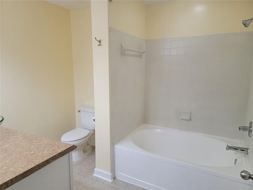 2 bedroom, 2 bathroom condominium for rent at 1101 Juniper Street 1018, Atlanta, GA 30309 for $2,500 a month — photo 10