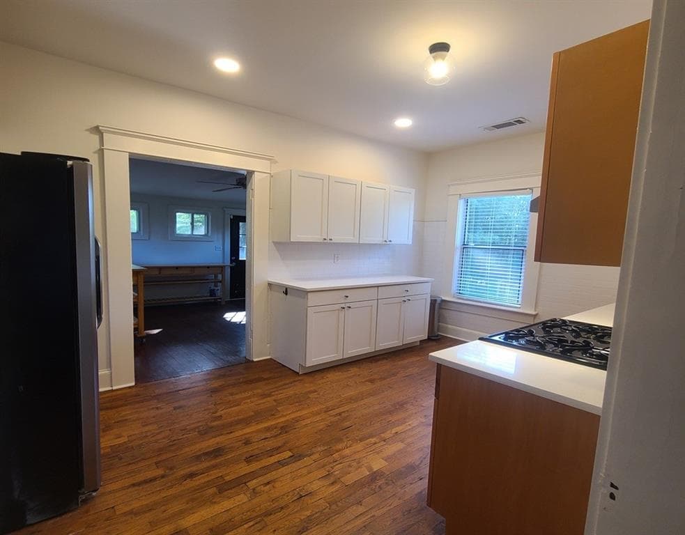 2 bedroom, 1 bathroom, 1,500 sq ft duplex for rent at 39 Howard Street 2, Atlanta, GA 30317 for $2,495 a month — photo 7