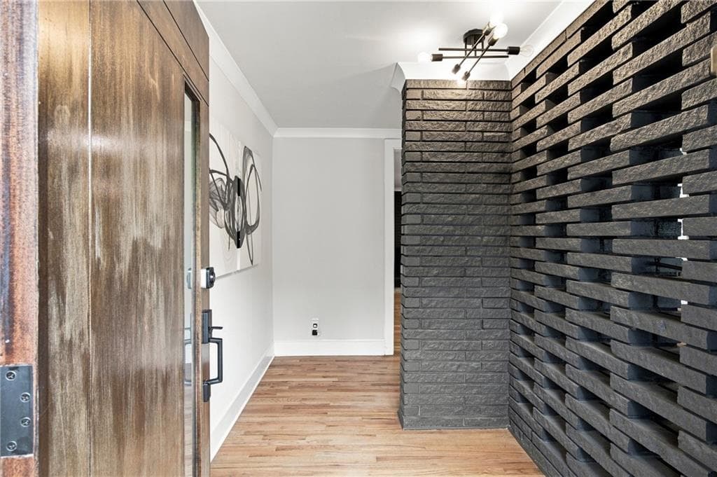 3 bedroom, 3 bathroom, 2,490 sq ft single family residence for sale at 1988 Brewer Boulevard, Atlanta, GA 30310 — photo 5
