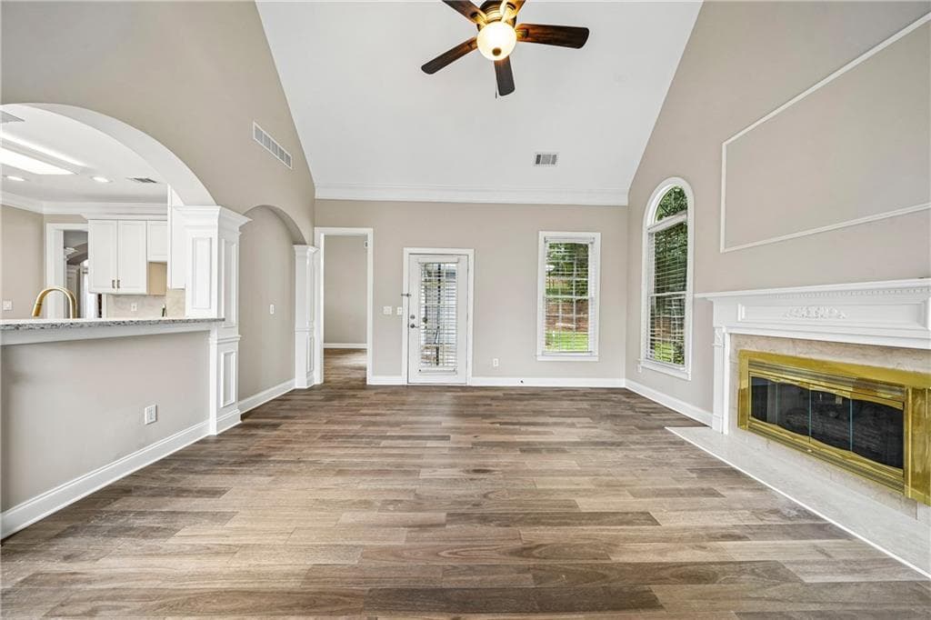 3 bedroom, 3 bathroom, 2,902 sq ft single family residence for sale at 4519 Knightsbridge Road, Flowery Branch, GA 30542 — photo 6