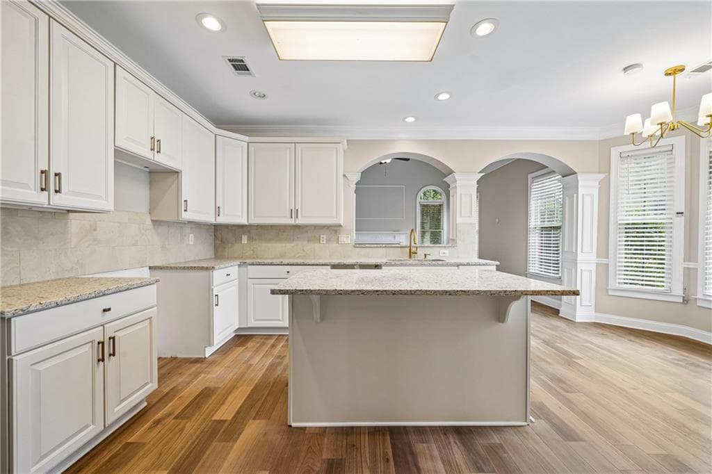 3 bedroom, 3 bathroom, 2,902 sq ft single family residence for sale at 4519 Knightsbridge Road, Flowery Branch, GA 30542 — photo 9