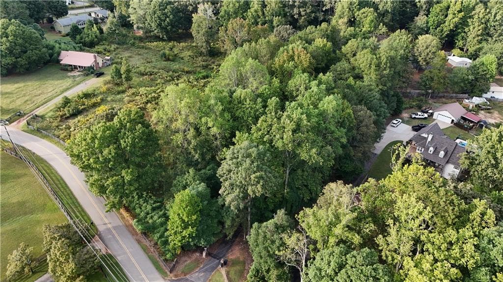 single family residence for sale at 7580 Bates Drive, Alpharetta, GA 30004 — photo 9