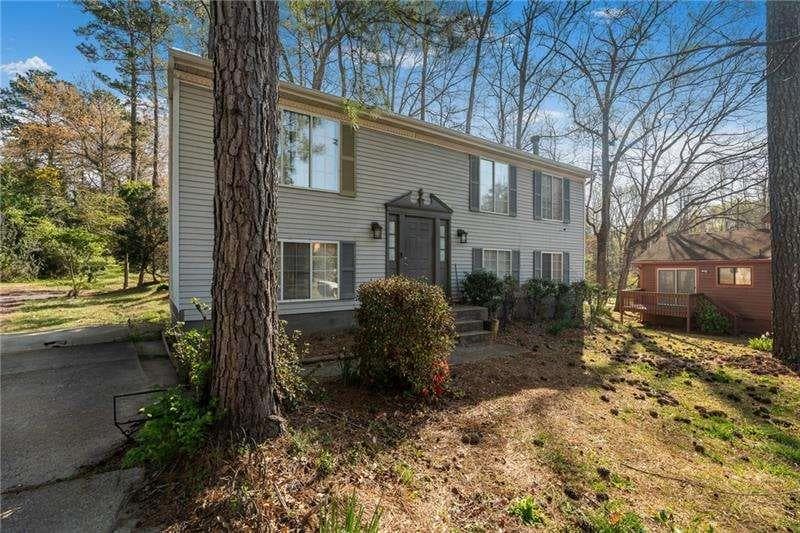 4 bedroom, 4 bathroom single family residence for sale at 3274 Adelade Court, Lithonia, GA 30038