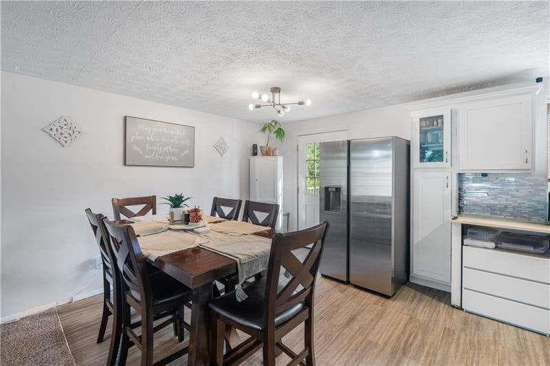 4 bedroom, 4 bathroom single family residence for sale at 3274 Adelade Court, Lithonia, GA 30038 — photo 6