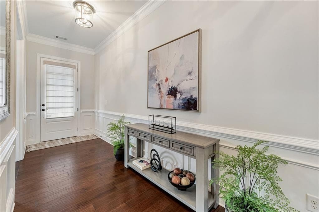 4 bedroom, 4 bathroom, 3,232 sq ft single family residence for sale at 11395 Easthaven Pl, Johns Creek, GA 30097 — photo 4