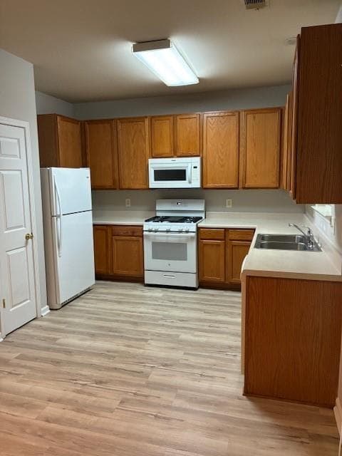 3 bedroom, 3 bathroom, 1,646 sq ft single family residence for rent at 1692 Atkinson Park Circle, Lawrenceville, GA 30043 for $2,450 a month — photo 3
