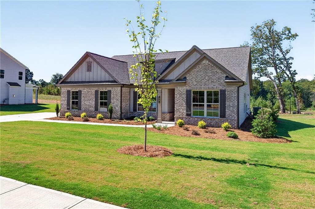 4 bedroom, 4 bathroom, 2,478 sq ft single family residence for sale at 1081 Windy Hill Road, Jefferson, GA 30549 — photo 2
