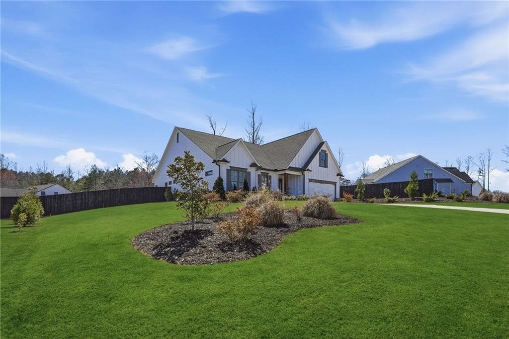 3 bedroom, 3 bathroom, 2,599 sq ft single family residence for sale at 6535 Serene Way, Dawsonville, GA 30534 — photo 4