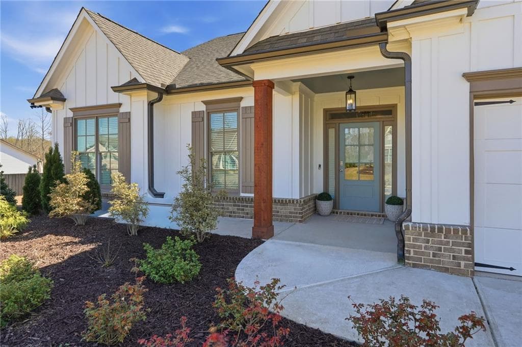 3 bedroom, 3 bathroom, 2,599 sq ft single family residence for sale at 6535 Serene Way, Dawsonville, GA 30534 — photo 5