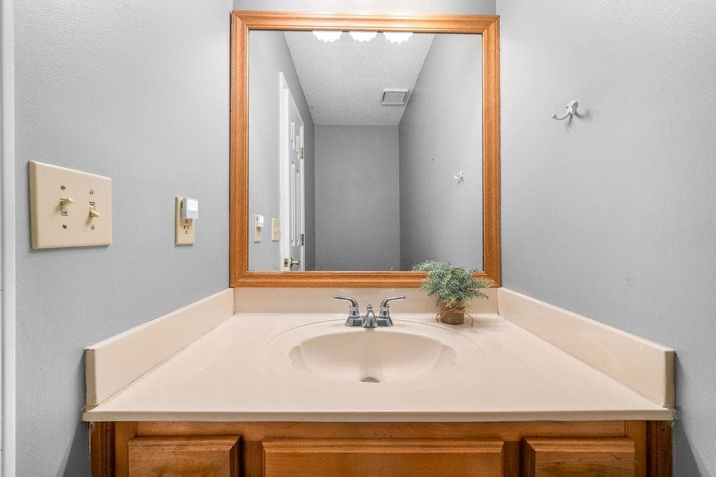 4 bedroom, 3 bathroom, 1,840 sq ft single family residence for sale at 3360 Timber Ridge, Powder Springs, GA 30127 — photo 10