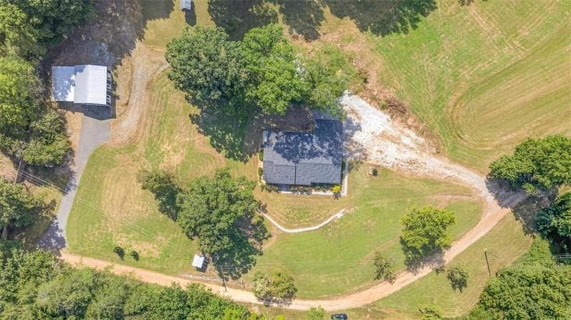 4 bedroom, 2 bathroom, 2,240 sq ft single family residence for sale at 7375 BEAR MOUNTAIN Road, Dawsonville, GA 30534 — photo 2