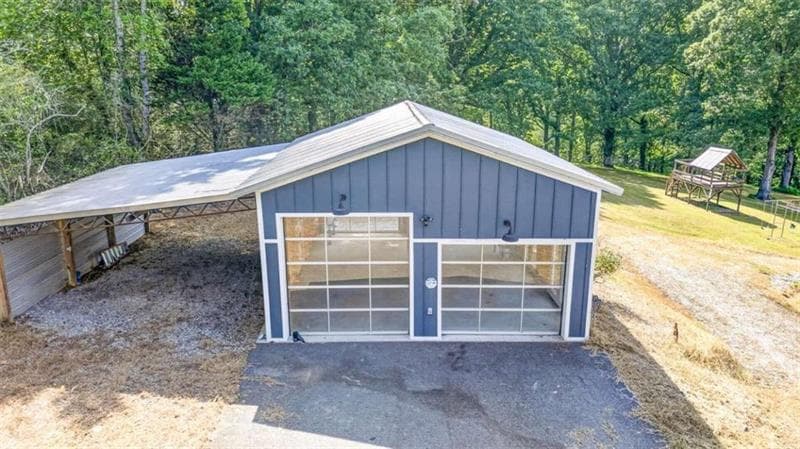4 bedroom, 2 bathroom, 2,240 sq ft single family residence for sale at 7375 BEAR MOUNTAIN Road, Dawsonville, GA 30534 — photo 3
