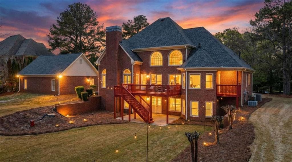 6 bedroom, 5 bathroom, 6,118 sq ft single family residence for sale at 1009 Lyndhurst Way, Conyers, GA 30013 — photo 6