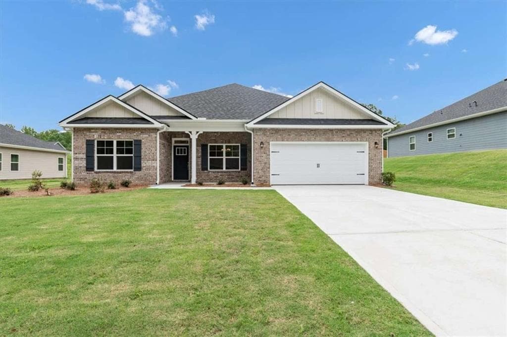 4 bedroom, 2 bathroom, 2,100 sq ft single family residence for sale at 305 Angela Avenue, Bowdon, GA 30108
