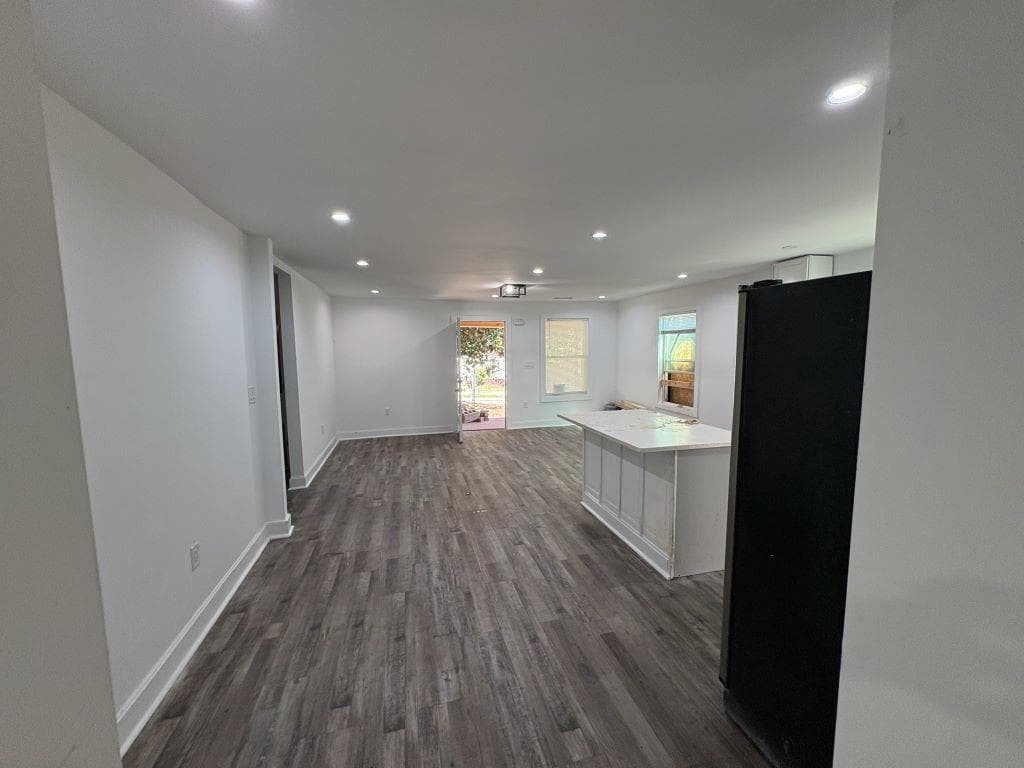 3 bedroom, 2 bathroom, 1,118 sq ft single family residence for sale at 1664 M L King Jr Drive, Atlanta, GA 30314 — photo 2