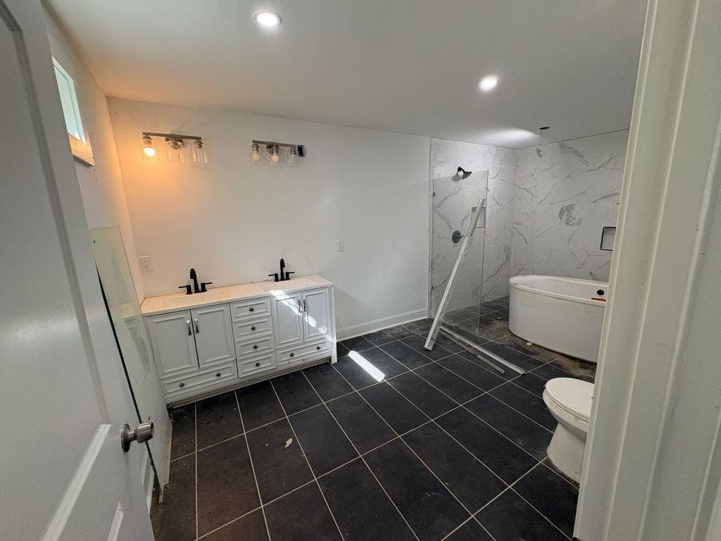 3 bedroom, 2 bathroom, 1,118 sq ft single family residence for sale at 1664 M L King Jr Drive, Atlanta, GA 30314 — photo 4