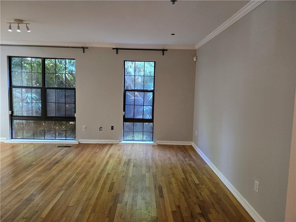 1 bedroom, 1 bathroom, 620 sq ft condominium for rent at 317 8th Street 3, Atlanta, GA 30309 for $1,650 a month — photo 6