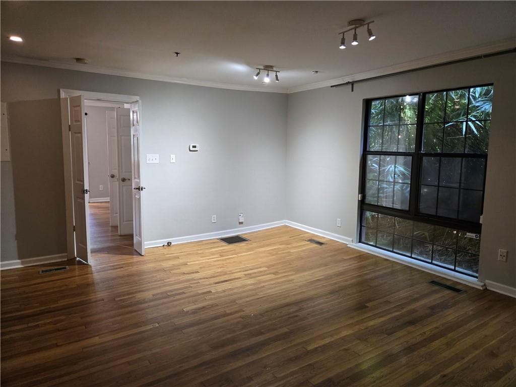 1 bedroom, 1 bathroom, 620 sq ft condominium for rent at 317 8th Street 3, Atlanta, GA 30309 for $1,650 a month — photo 7