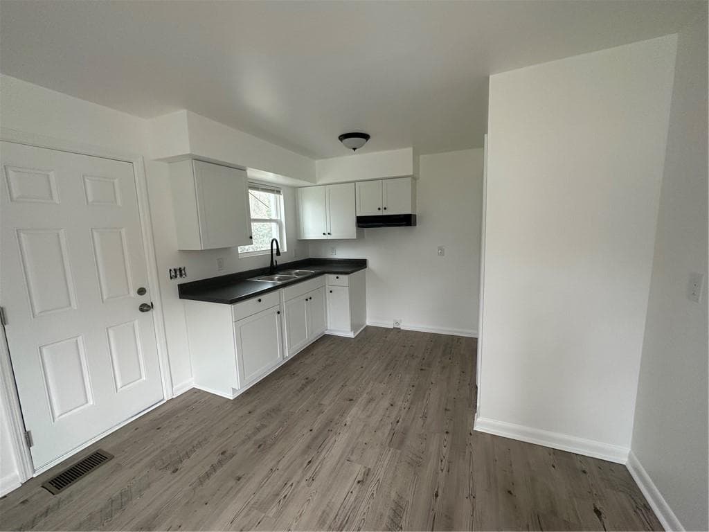 duplex for sale at 1147 Triple Hill Drive, Macon, GA 31206 — photo 4