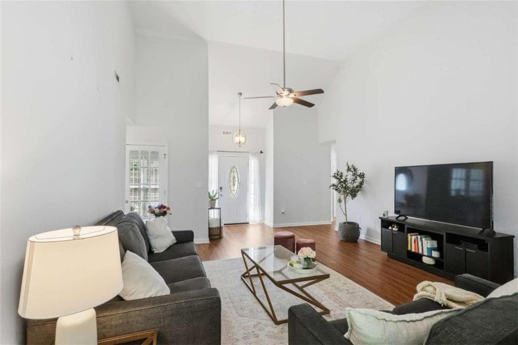 3 bedroom, 2 bathroom, 1,654 sq ft single family residence for sale at 25 Manor Oak Lane, Covington, GA 30014 — photo 10