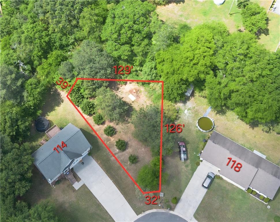single family residence for sale at 111 Jarrett Drive, Calhoun, GA 30701 — photo 6