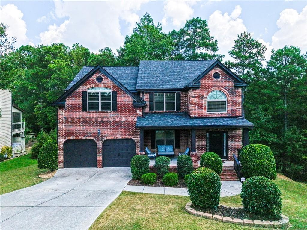 5 bedroom, 3 bathroom, 2,592 sq ft single family residence for sale at 2085 Mount Grove Court, Dacula, GA 30019
