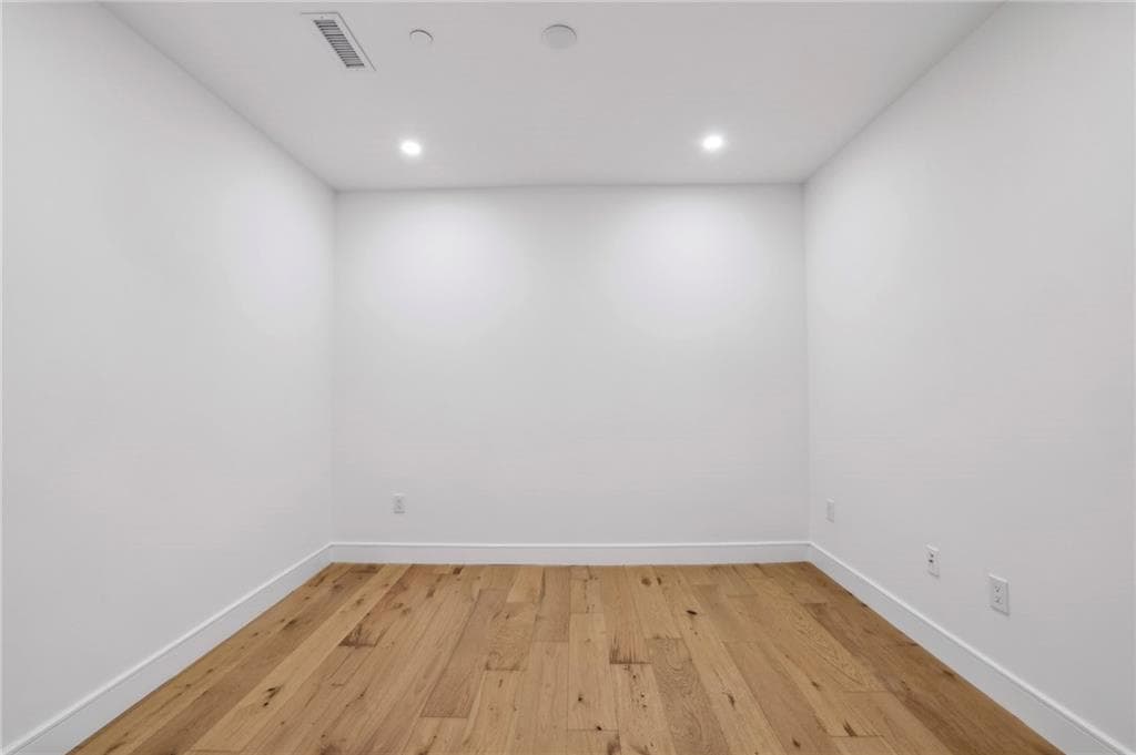 3 bedroom, 4 bathroom, 2,249 sq ft condominium for sale at 2425 Peachtree Road 501, Atlanta, GA 30305 — photo 5