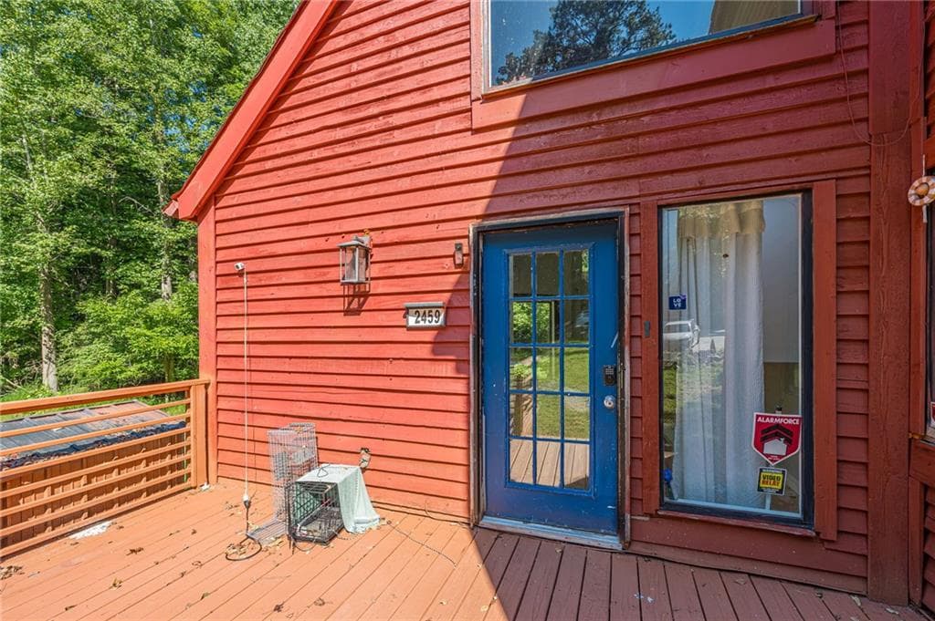 4 bedroom, 3 bathroom, 2,155 sq ft single family residence for sale at 2459 Terrace Trail, Decatur, GA 30035 — photo 2
