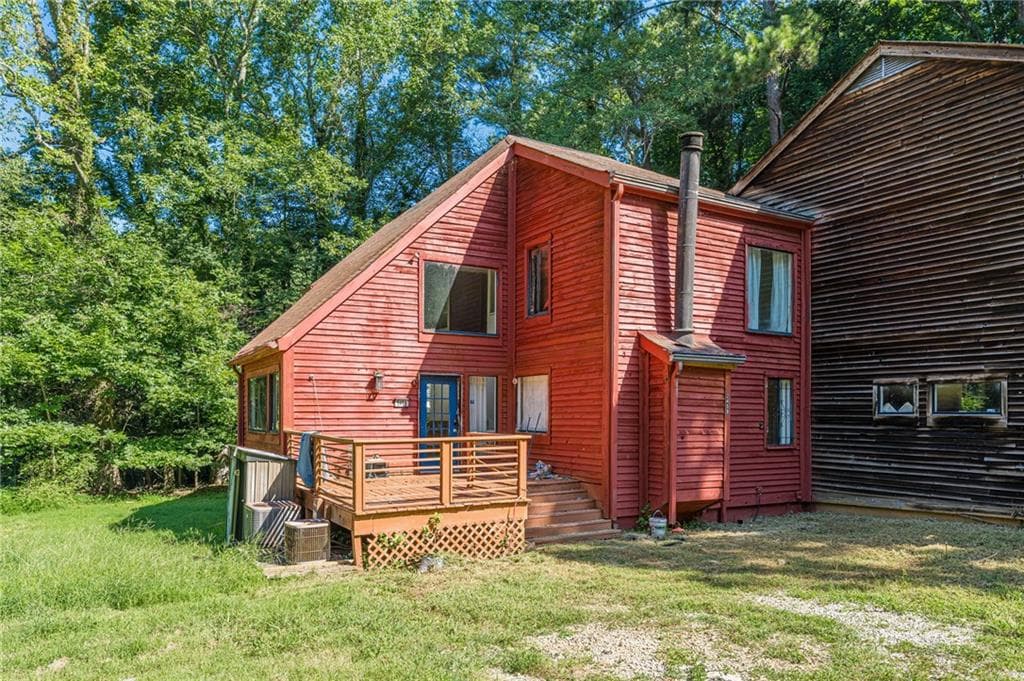 4 bedroom, 3 bathroom, 2,155 sq ft single family residence for sale at 2459 Terrace Trail, Decatur, GA 30035 — photo 3