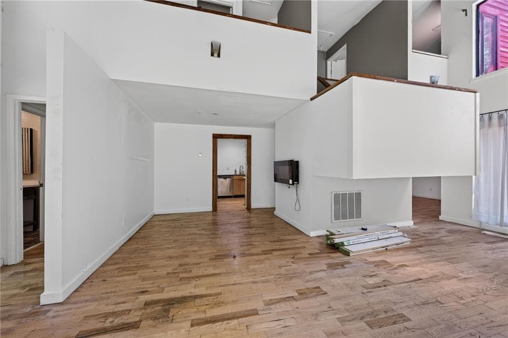 4 bedroom, 3 bathroom, 2,155 sq ft single family residence for sale at 2459 Terrace Trail, Decatur, GA 30035 — photo 10