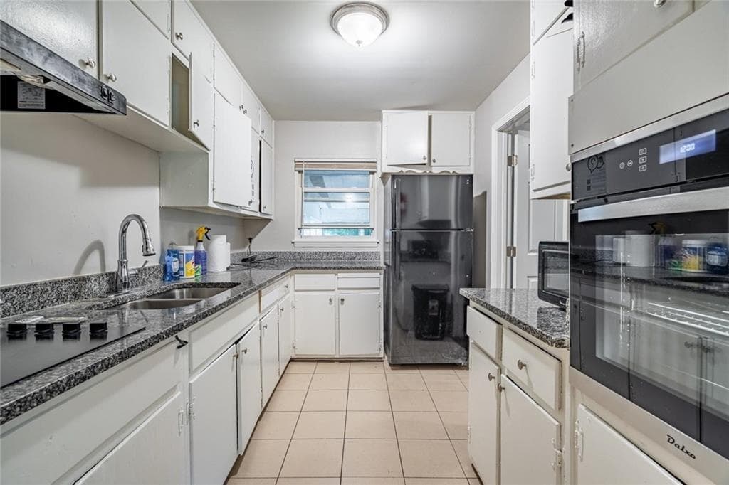 other for sale at 367 Camelot Parkway, Jonesboro, GA 30236 — photo 3