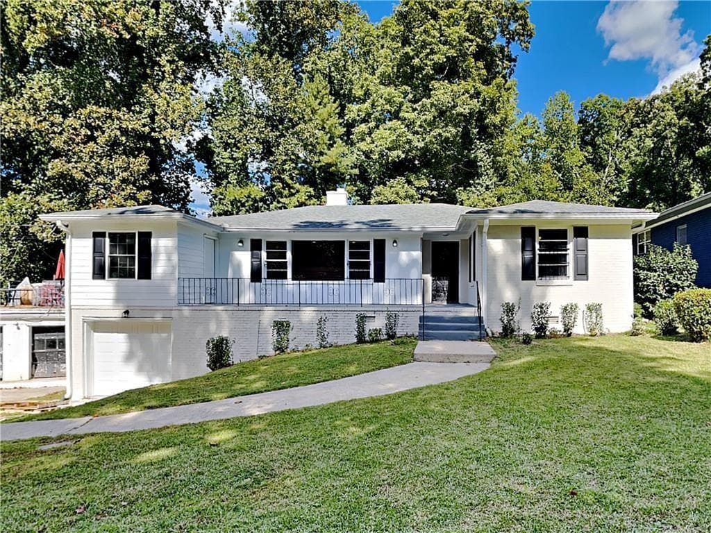 3 bedroom, 2 bathroom, 1,933 sq ft duplex for rent at 111 Leathers Circle Unit A, Atlanta, GA 30314 for $1,795 a month — photo 2