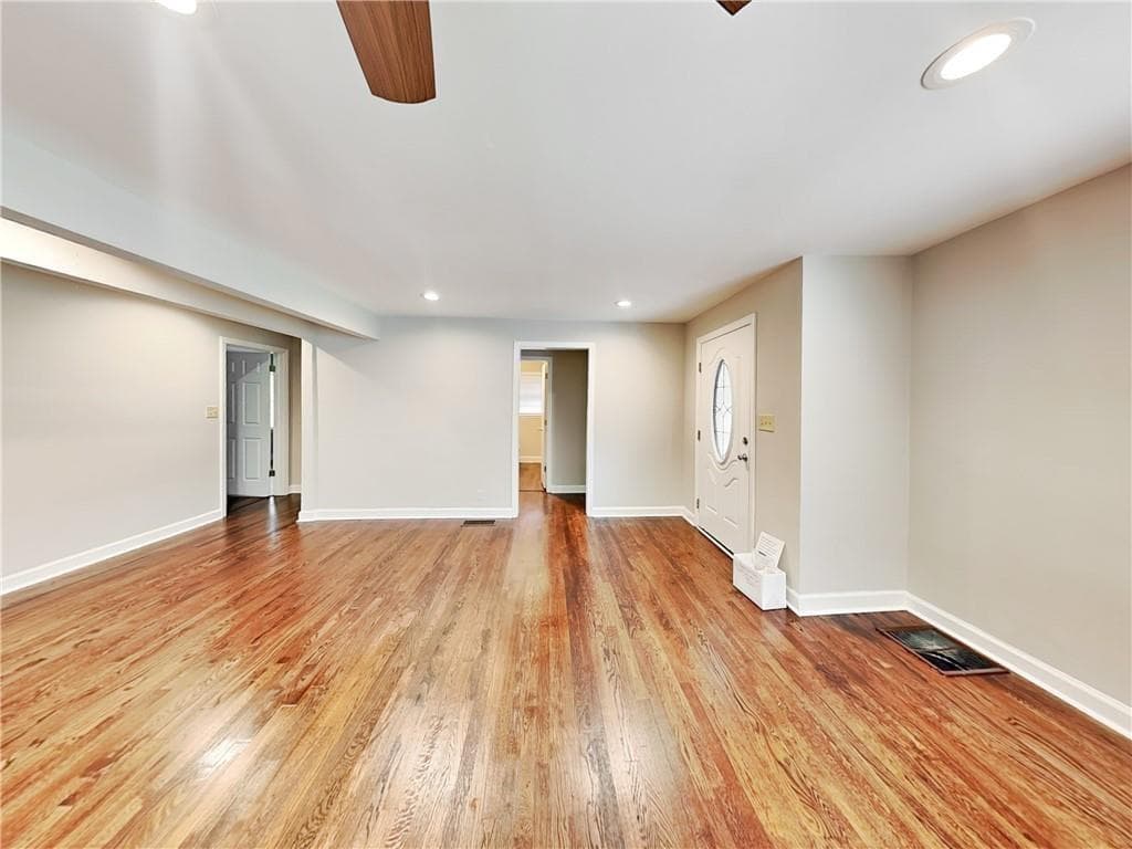 3 bedroom, 2 bathroom, 1,933 sq ft duplex for rent at 111 Leathers Circle Unit A, Atlanta, GA 30314 for $1,795 a month — photo 3