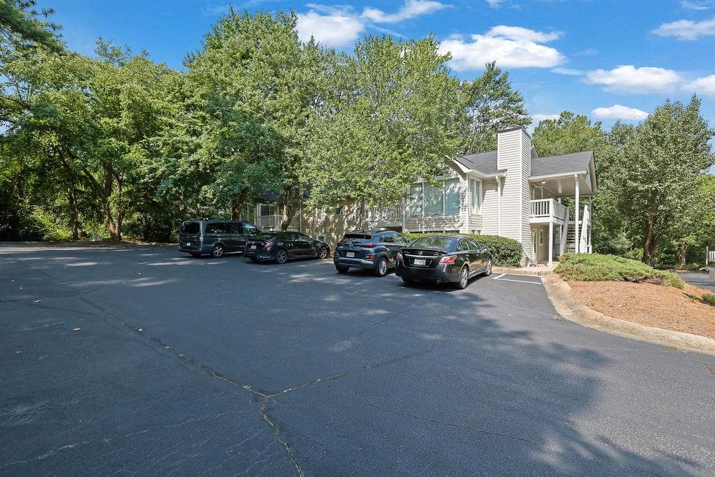 2 bedroom, 1 bathroom, 1,097 sq ft condominium for sale at 1905 Countryside Place, Smyrna, GA 30080 — photo 7