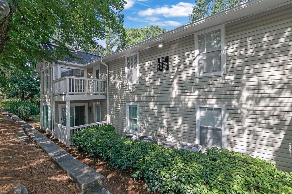 2 bedroom, 1 bathroom, 1,097 sq ft condominium for sale at 1905 Countryside Place, Smyrna, GA 30080 — photo 8