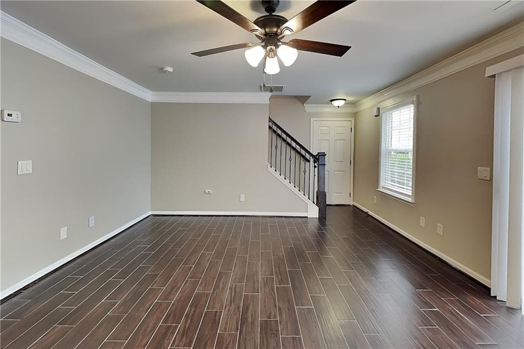3 bedroom, 3 bathroom, 1,360 sq ft single family residence for rent at 158 Oak Grove Place, Acworth, GA 30102 for $2,040 a month — photo 2