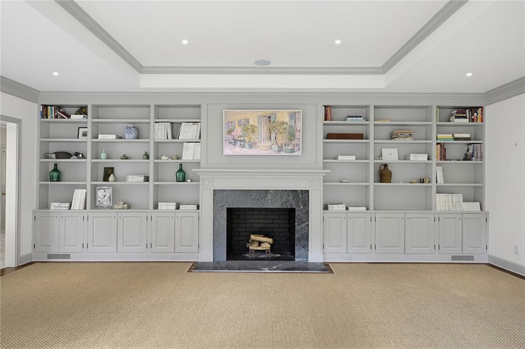 5 bedroom, 4 bathroom single family residence under contract at 4061 Glen Devon Drive, Atlanta, GA 30327 — photo 8