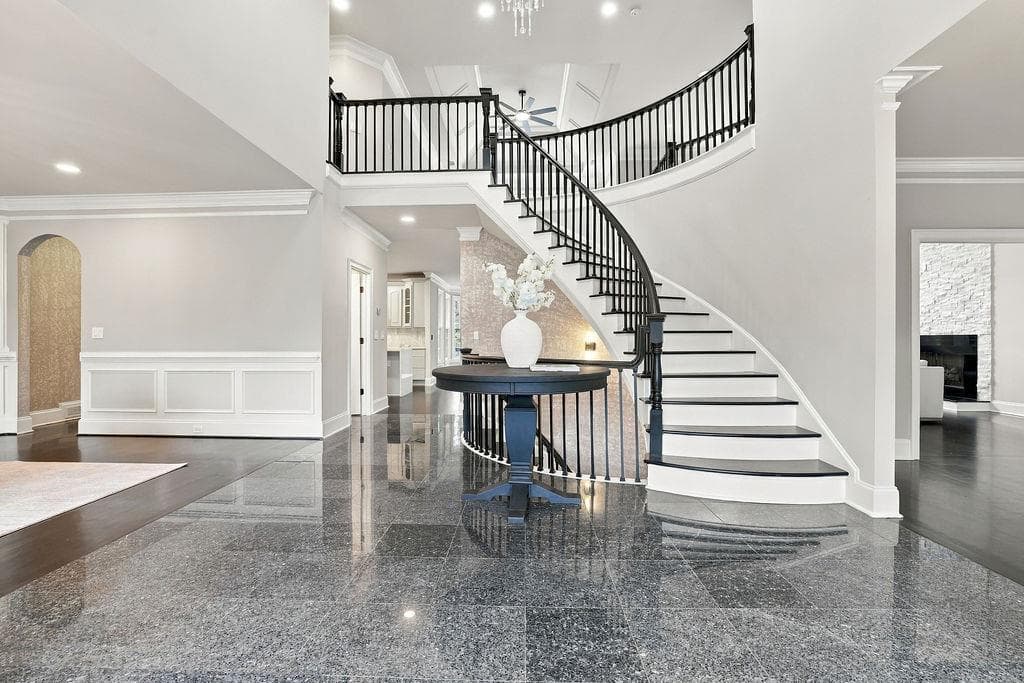 6 bedroom, 7 bathroom, 7,202 sq ft single family residence for sale at 8585 Royal Troon Drive, Duluth, GA 30097 — photo 7