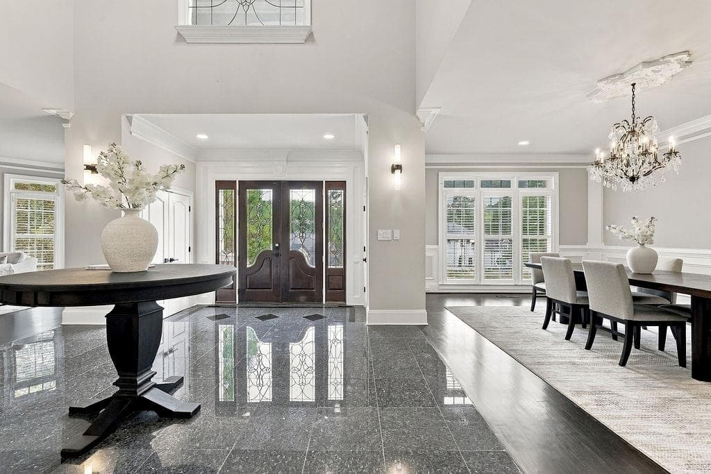 6 bedroom, 7 bathroom, 7,202 sq ft single family residence for sale at 8585 Royal Troon Drive, Duluth, GA 30097 — photo 8