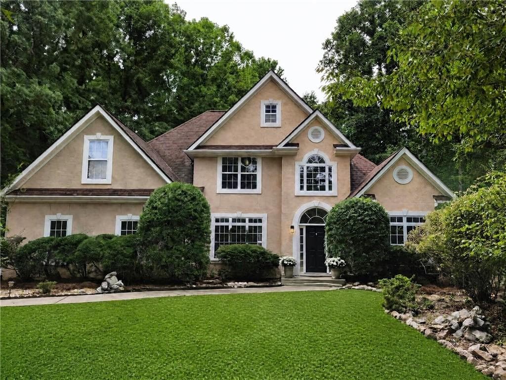 4 bedroom, 3 bathroom, 2,528 sq ft single family residence for sale at 250 Jordan Place, Fayetteville, GA 30215 — photo 1 of 34