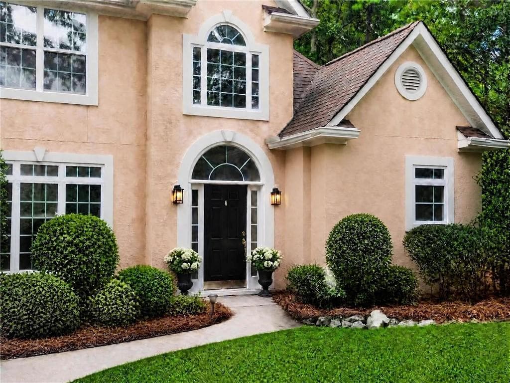 4 bedroom, 3 bathroom, 2,528 sq ft single family residence for sale at 250 Jordan Place, Fayetteville, GA 30215 — photo 2